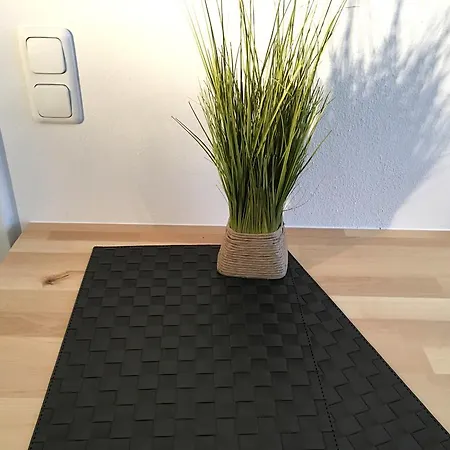 Flowerside Apartment