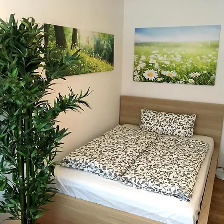 Apartment Flowerside Regensburg